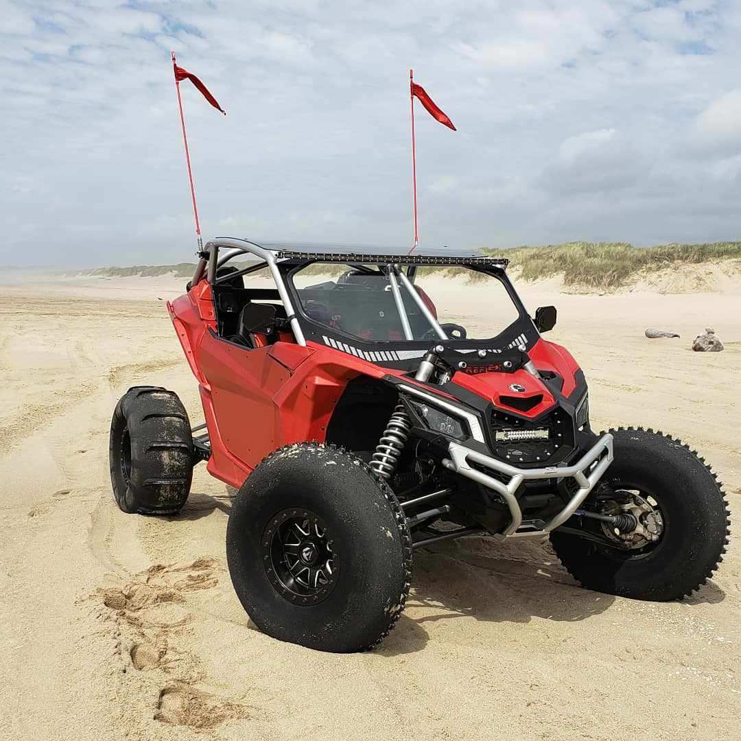 Can-Am Maverick X3 Grille w/ 102w Light Bar