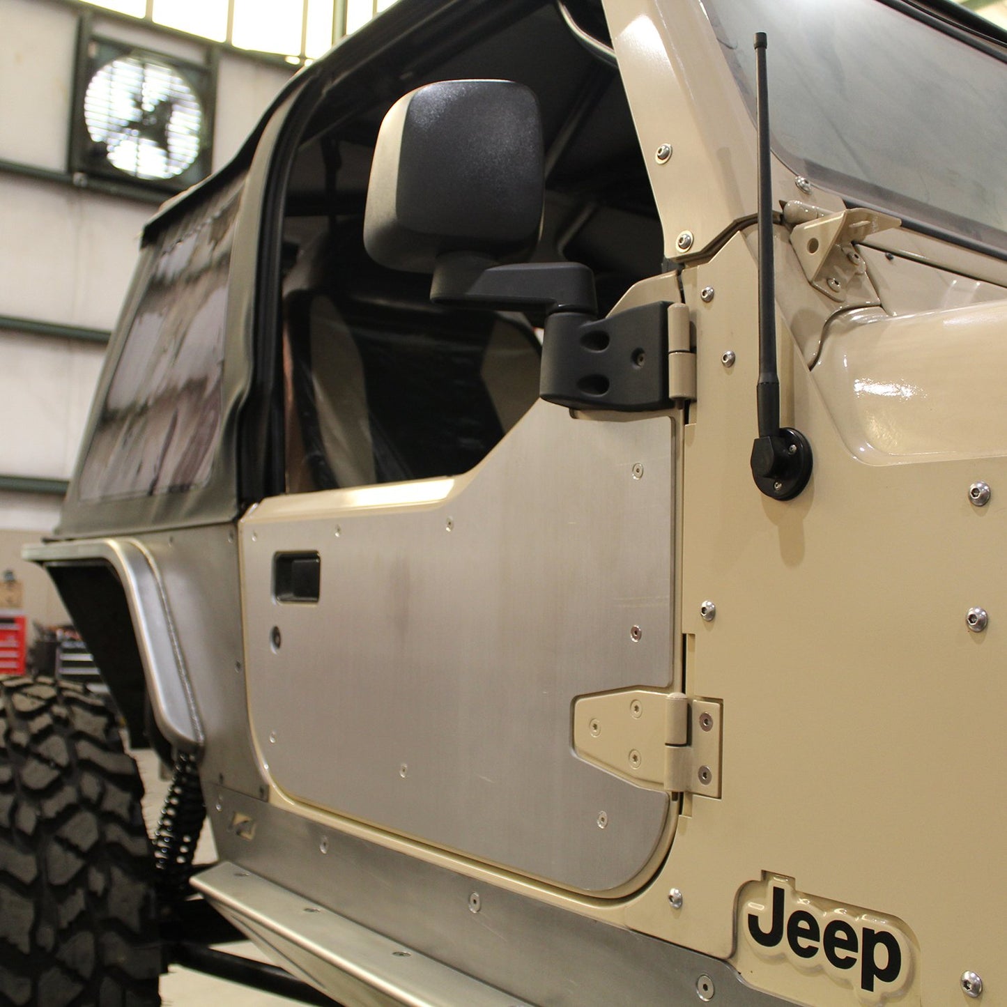 Jeep TJ Aluminum Half Door Armor for 97-06 Wrangler TJ LJ Motobilt