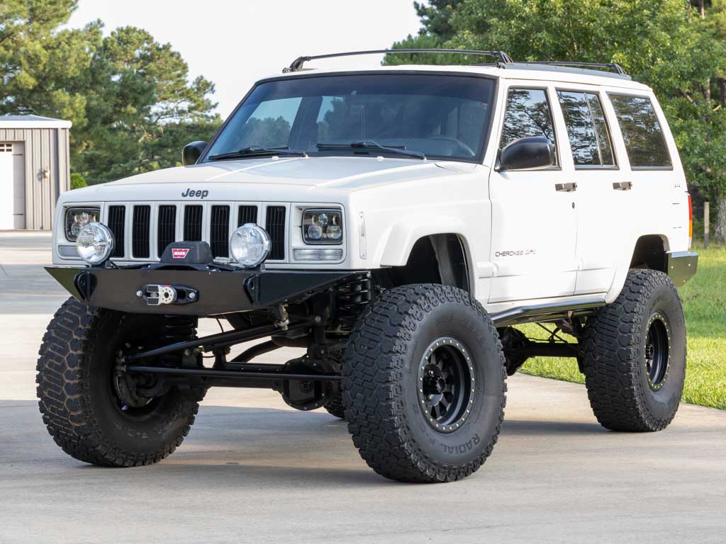 Rusty's Bumper - Front Trail Bumper w/ Upright Winch Mount - XJ